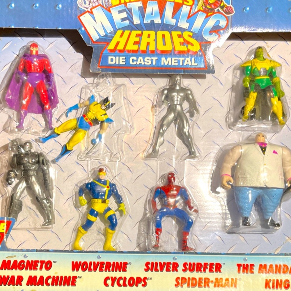 Marvel Metallic Heroes 1998 DieCast Metal Action Figures Toy Biz Marvel Comics